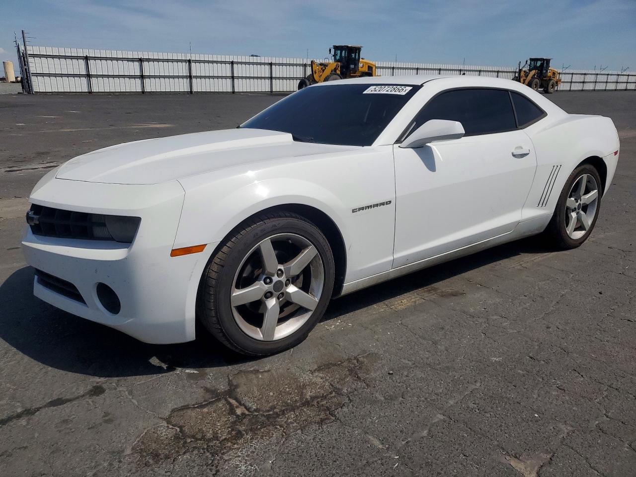 Salvage Chevrolet Camaro Image