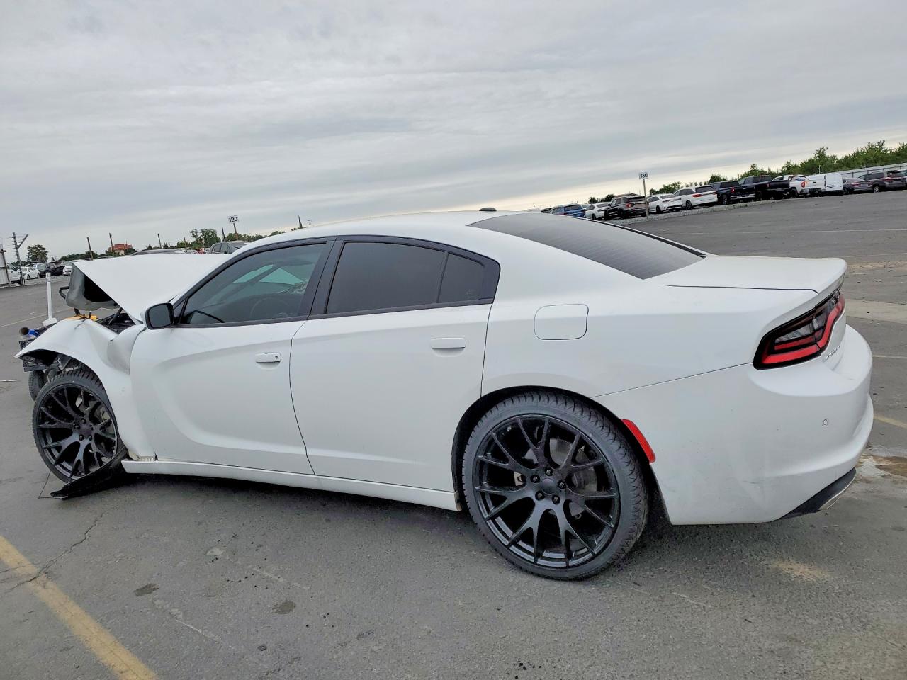 Dodge Charger Sxt
