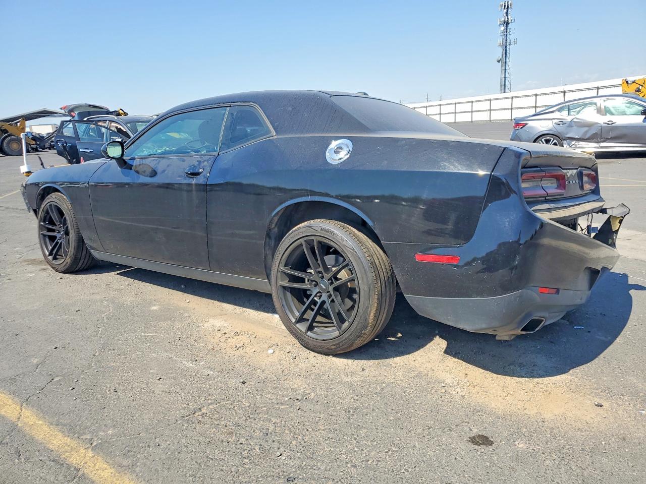 Dodge Challenger Sxt