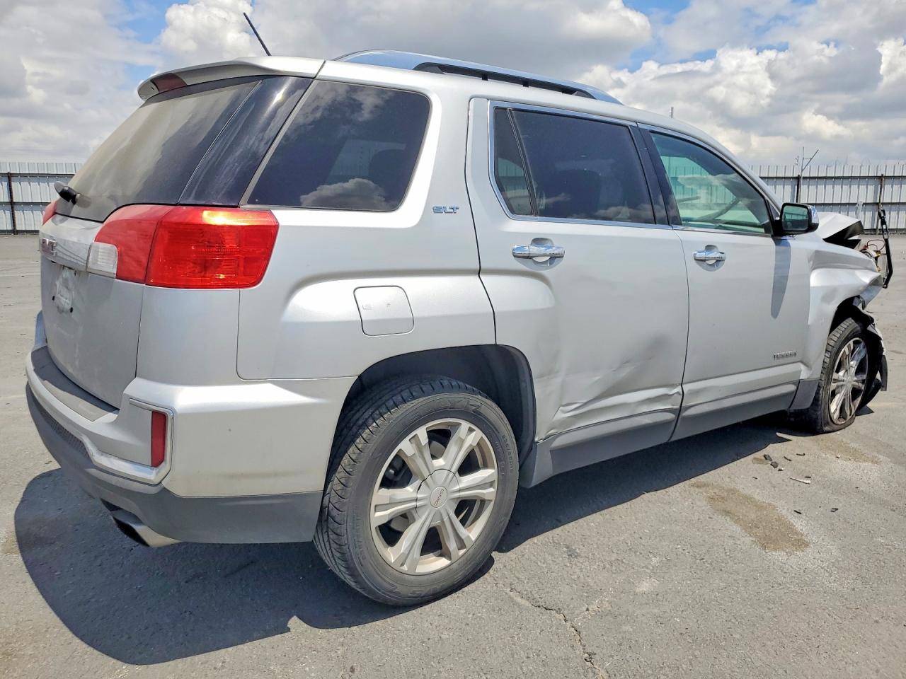 GMC Terrain Slt