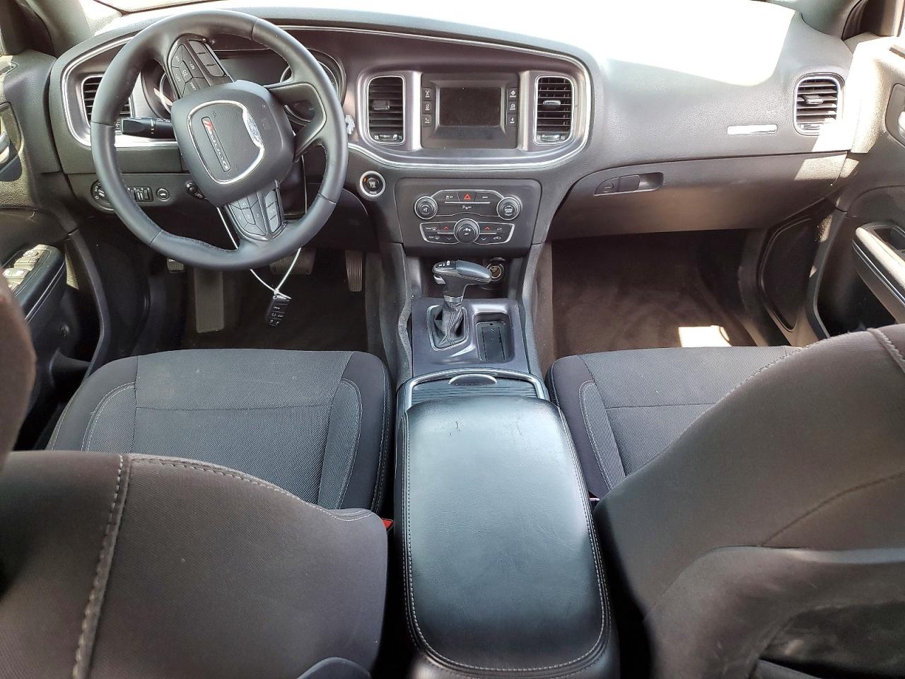 Dodge Charger Se