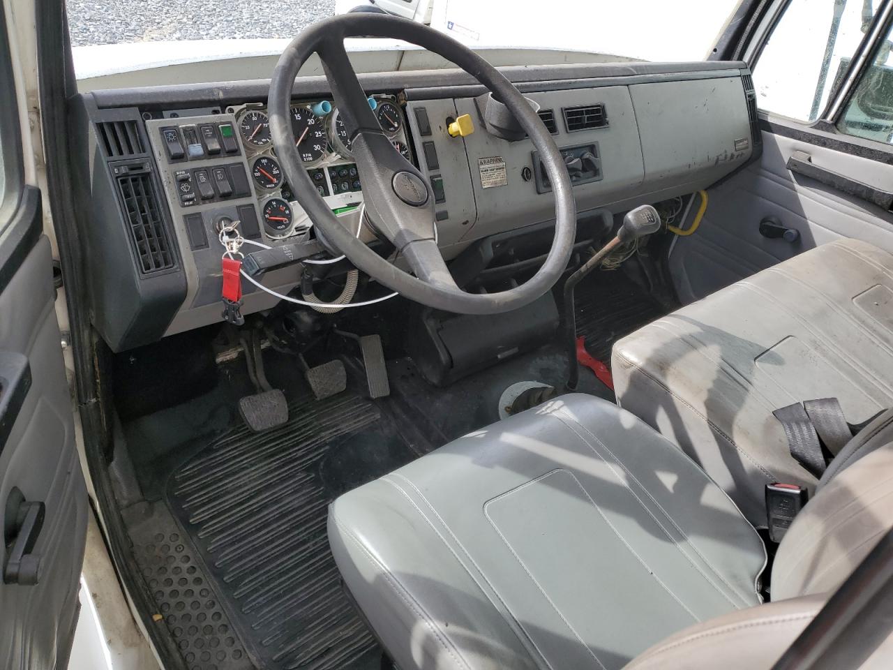 Freightliner Fl70