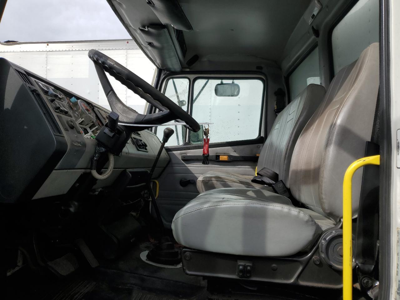 Freightliner Fl70