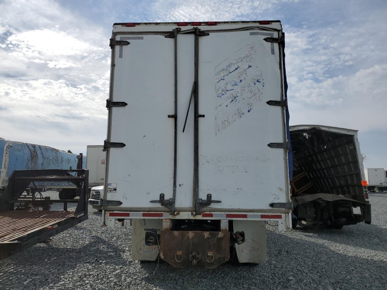 Freightliner Fl70