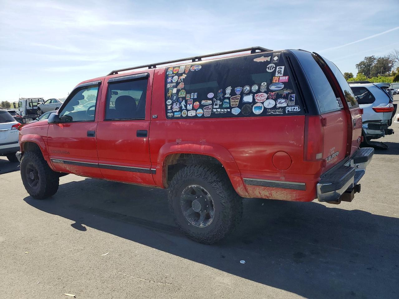 GMC Suburban K2500