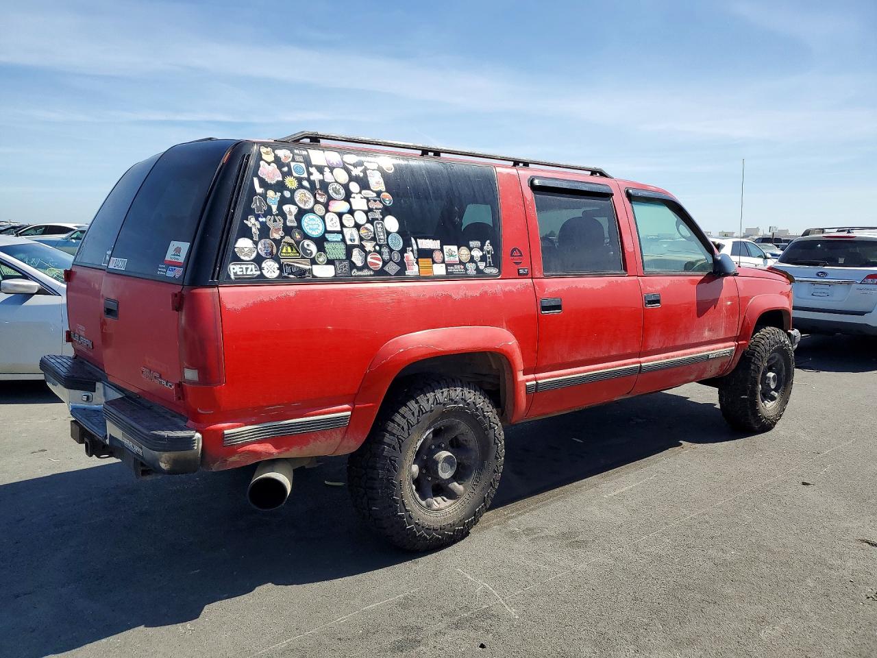 GMC Suburban K2500