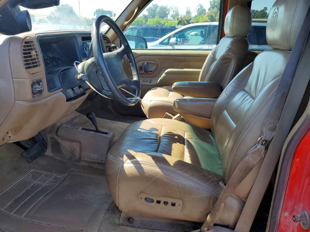 GMC Suburban K2500