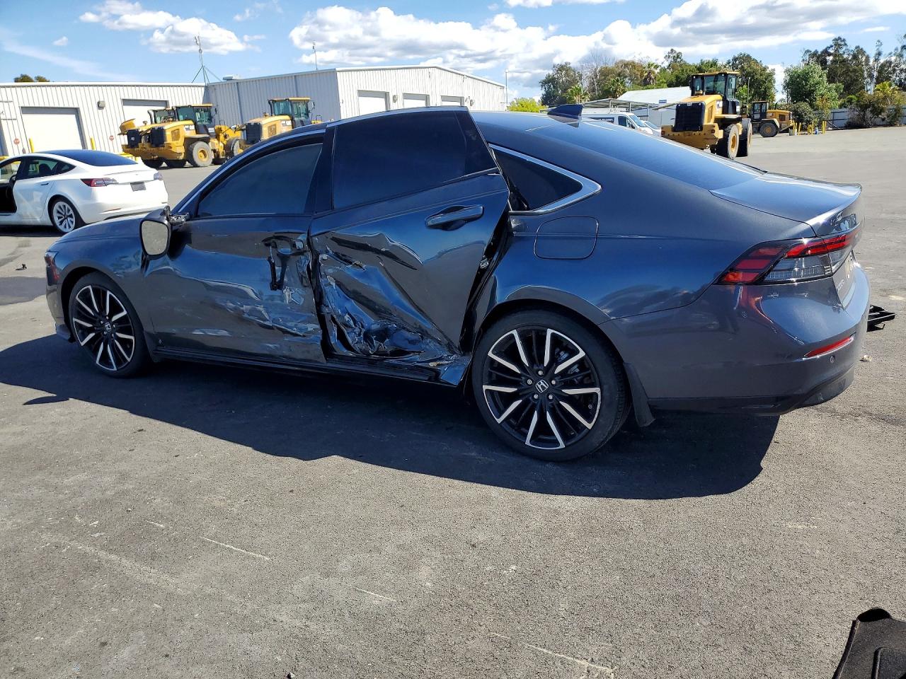 Honda Accord Touring Hybrid