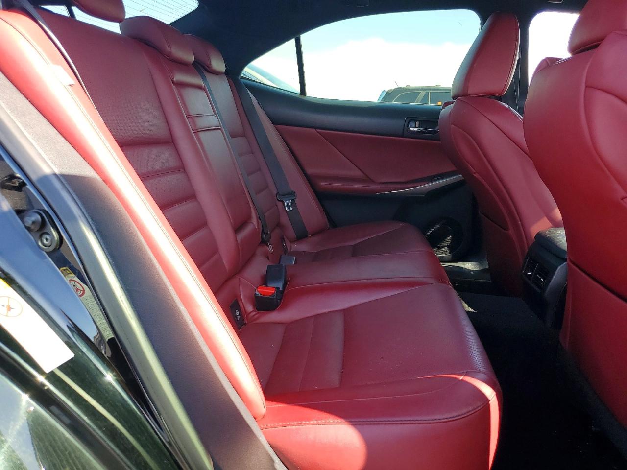 Lexus Is Base