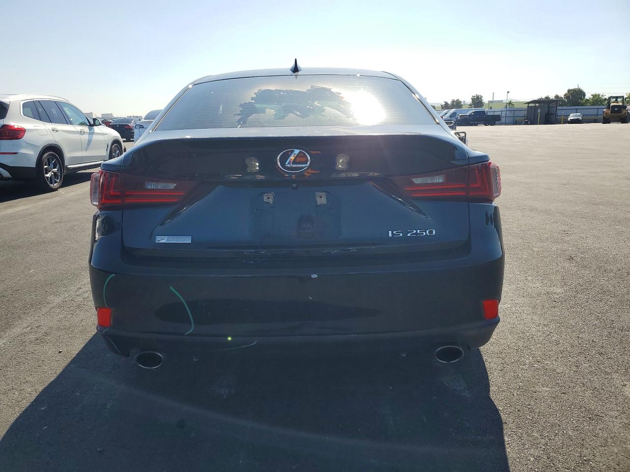 Lexus Is Base