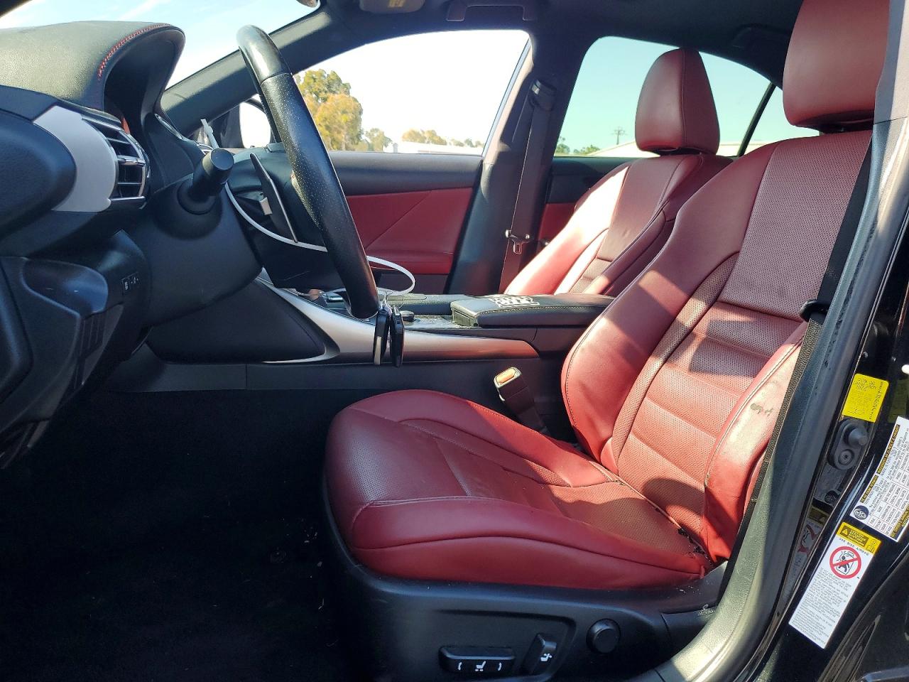 Lexus Is Base