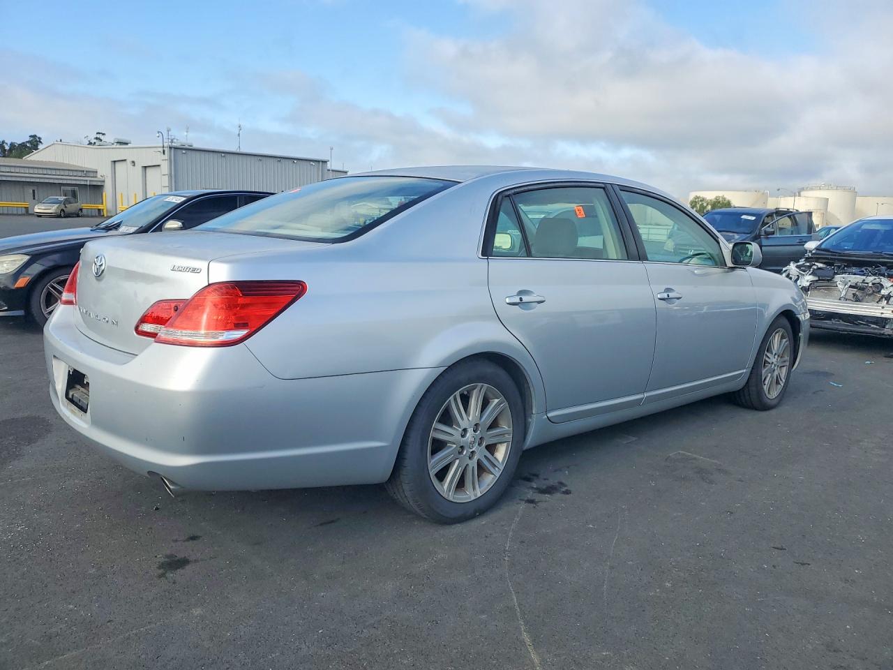 Toyota Avalon Lim Limited