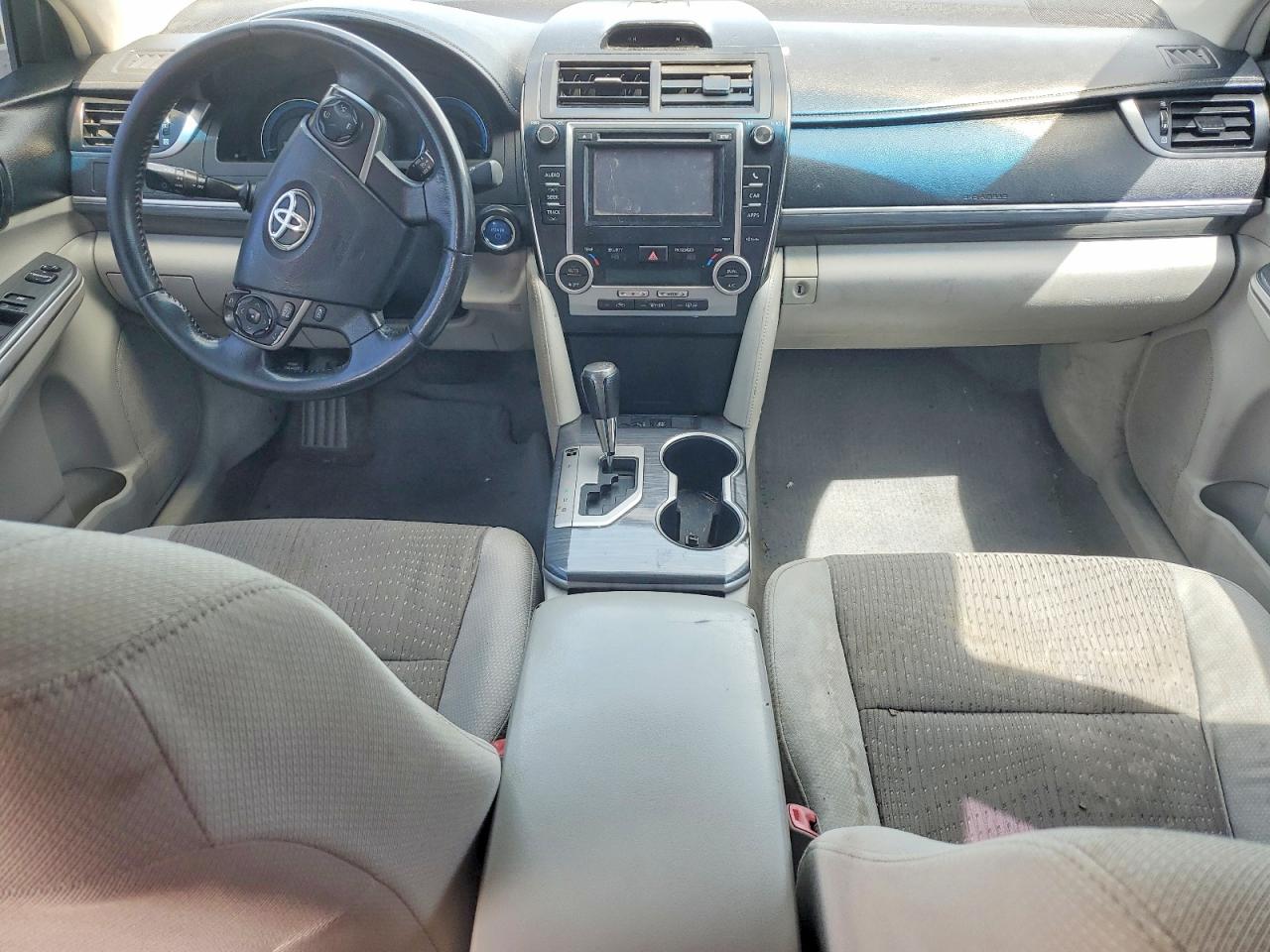 Toyota Camry Xle