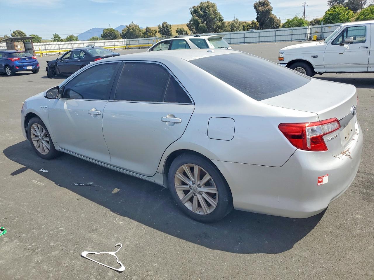 Toyota Camry Xle
