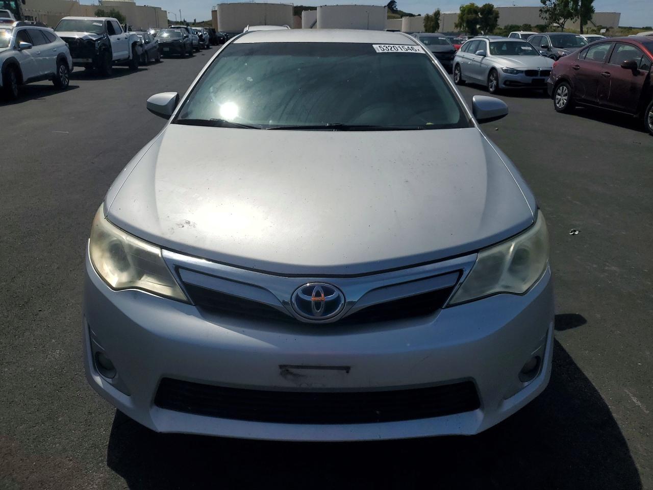 Toyota Camry Xle