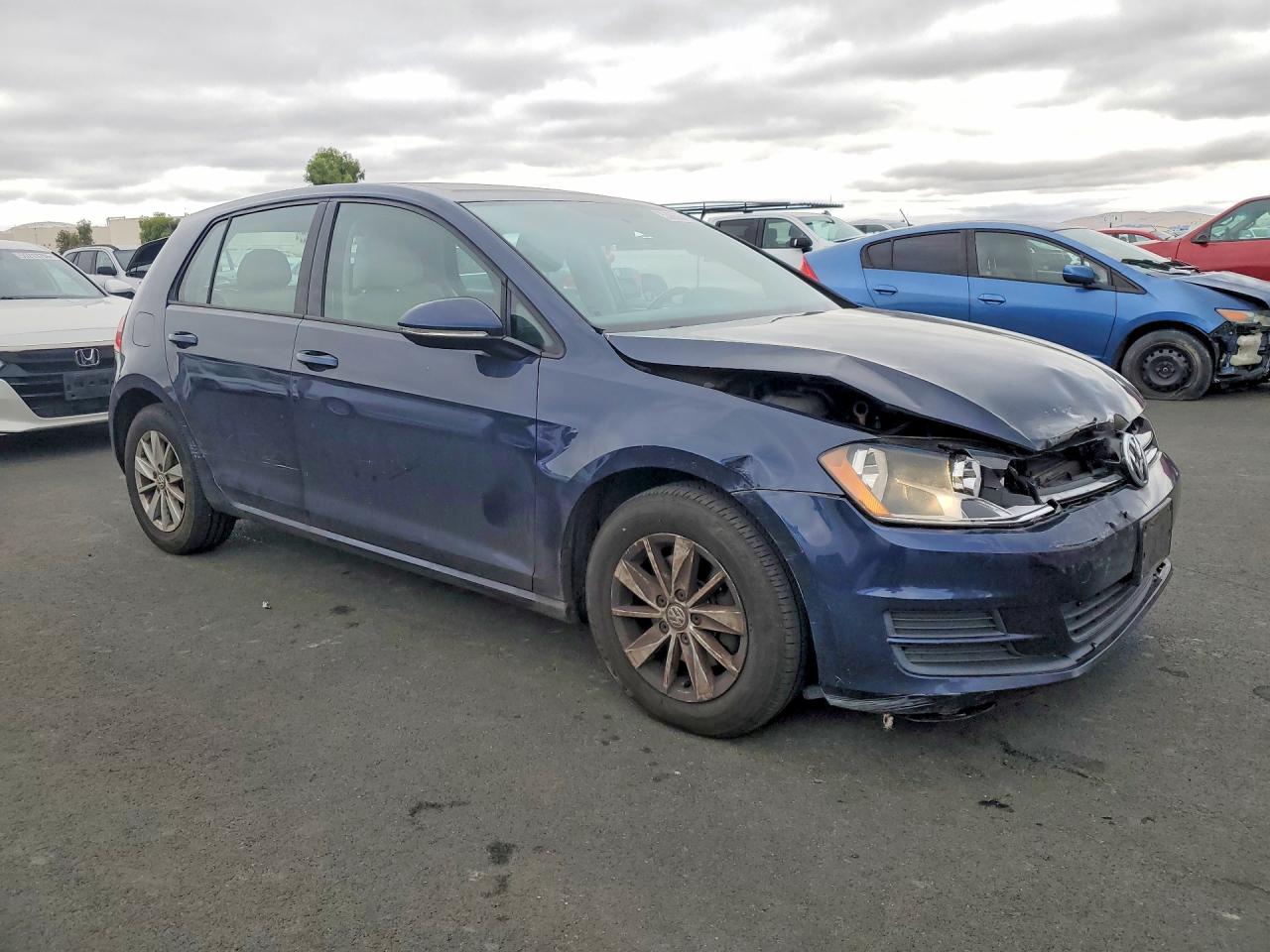 Volkswagen Golf S