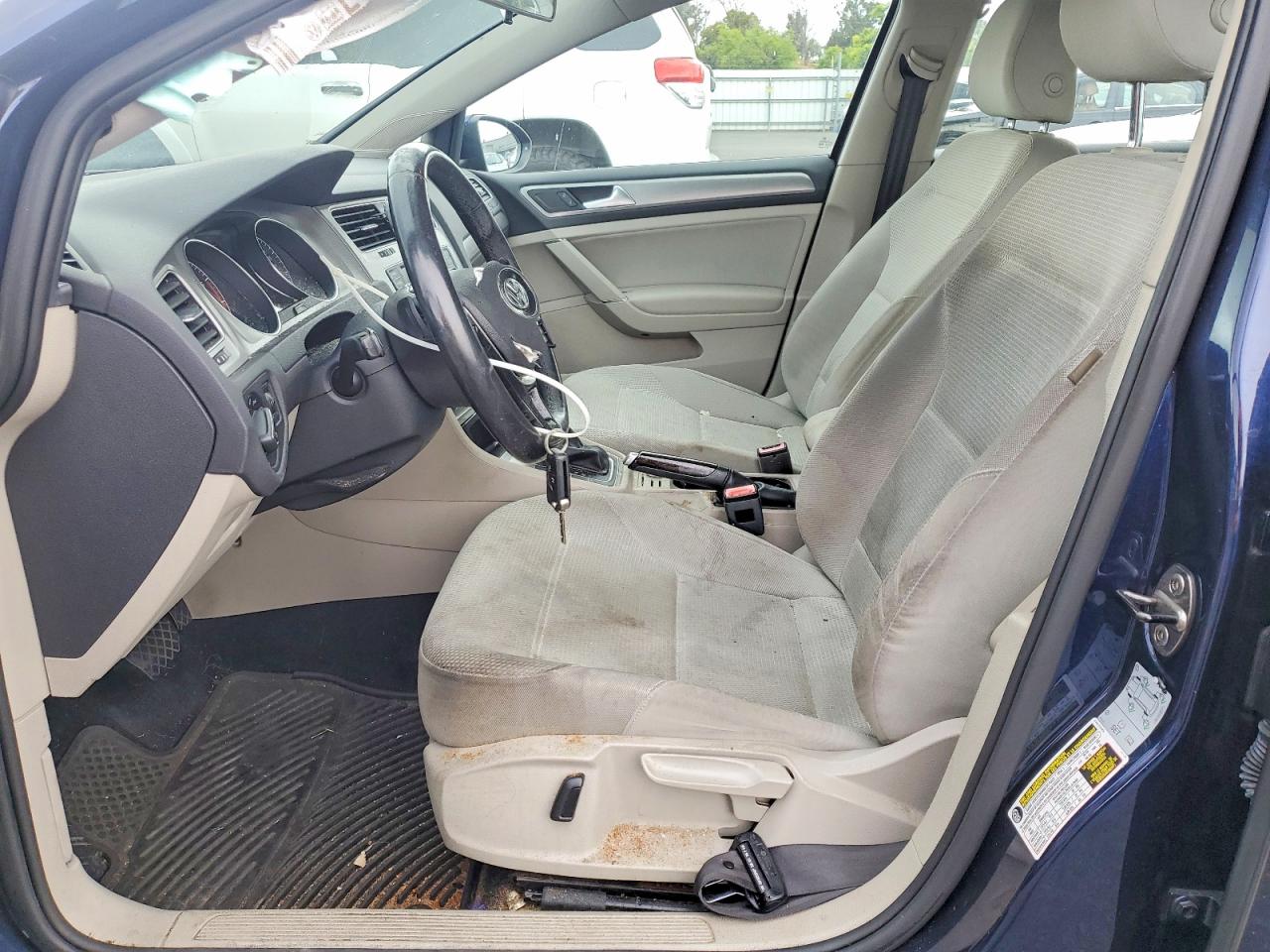 Volkswagen Golf S