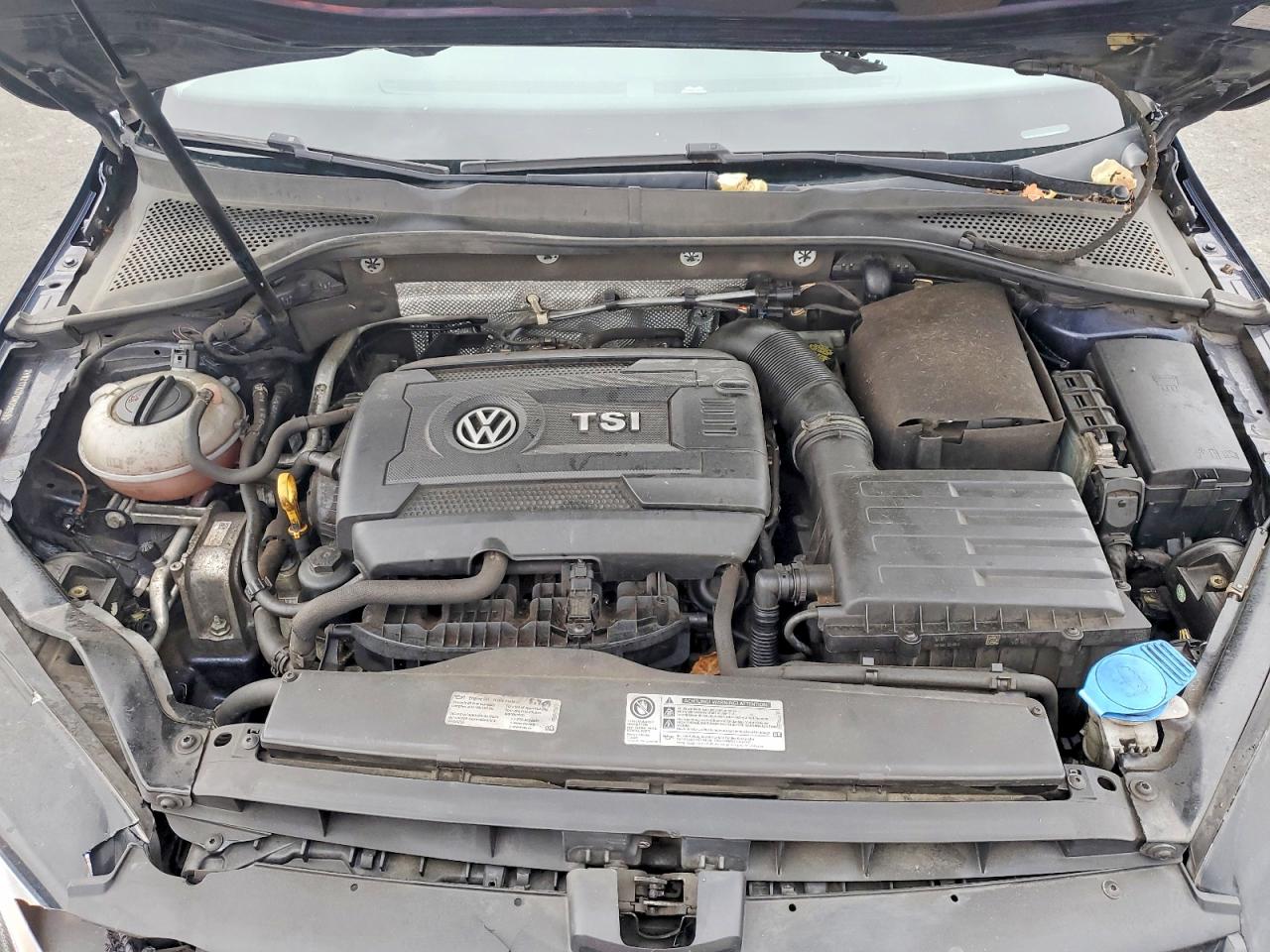 Volkswagen Golf S