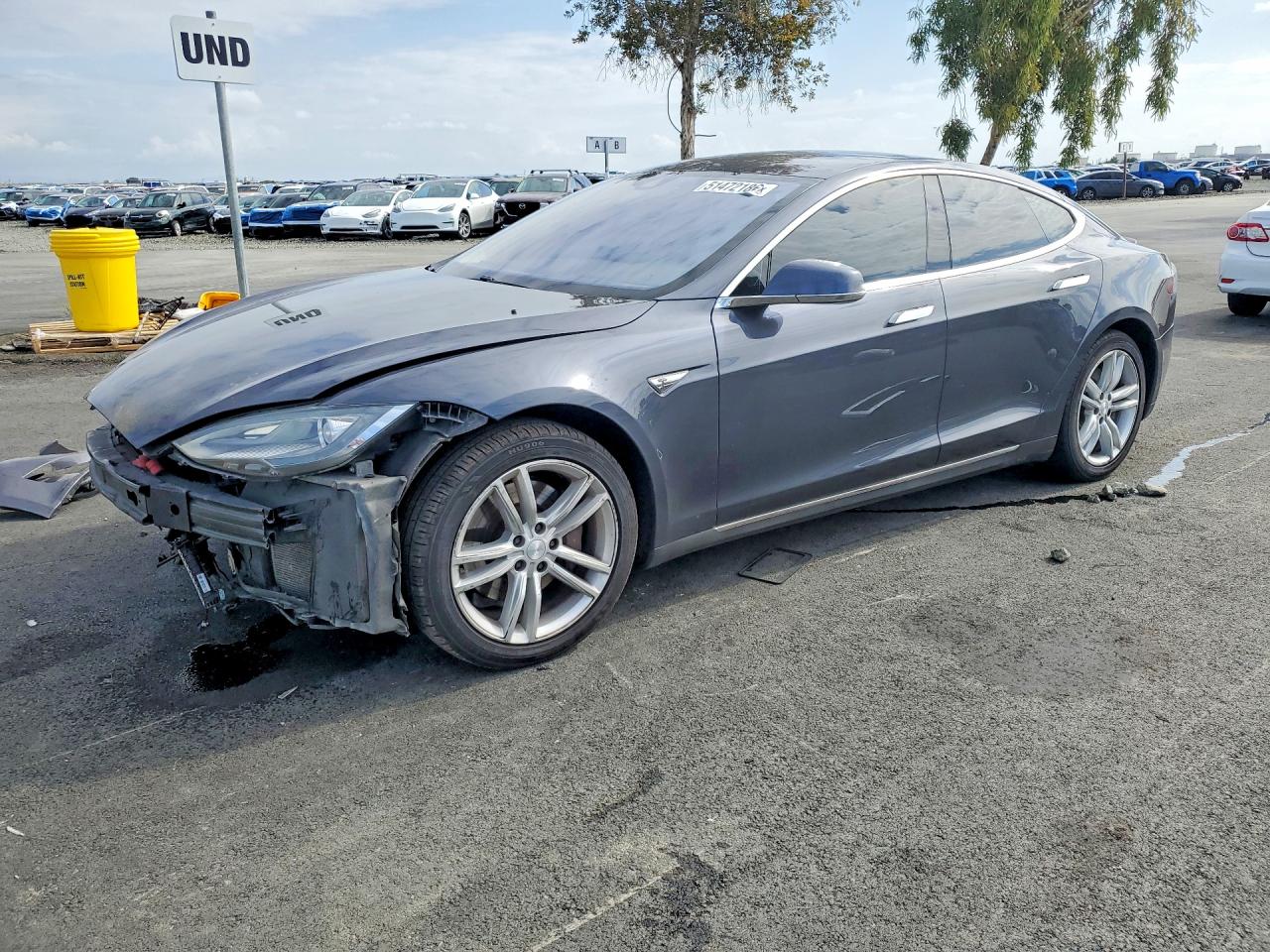 Salvage Tesla Model S Image