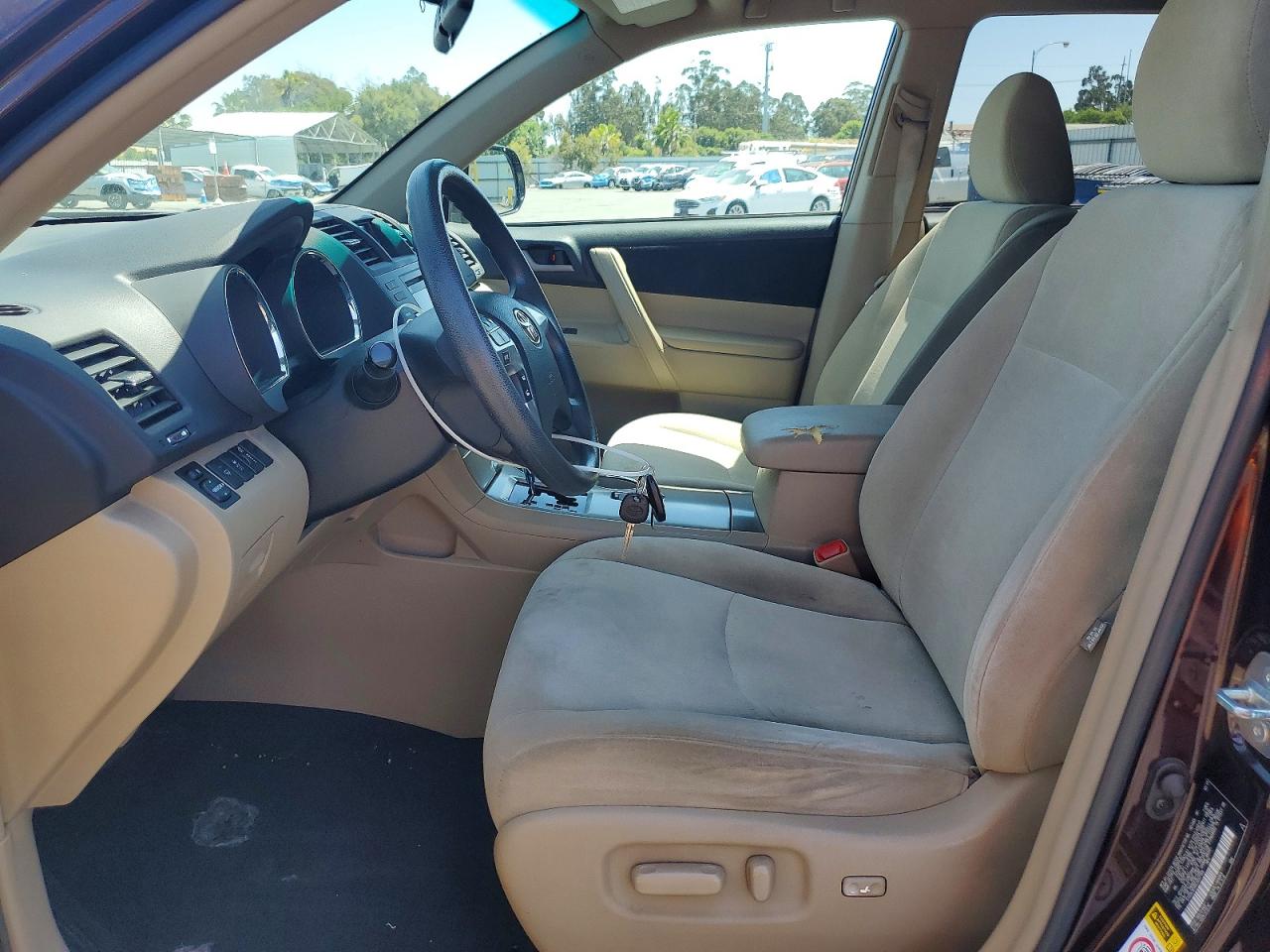 Toyota Highlander Base
