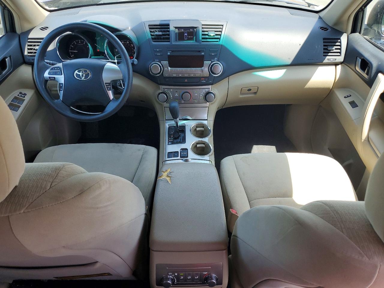 Toyota Highlander Base