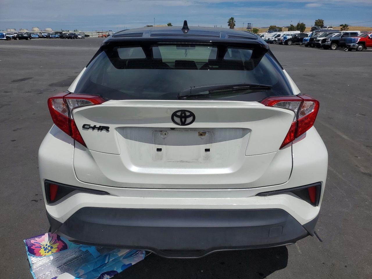 Toyota C-HR Nightshade