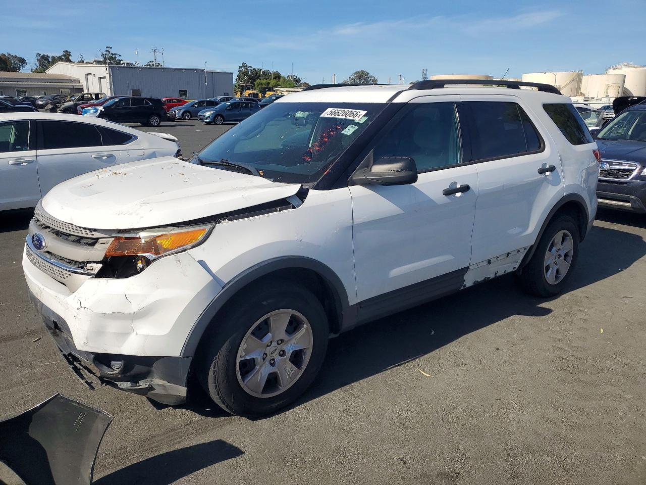Salvage Ford Explorer Image