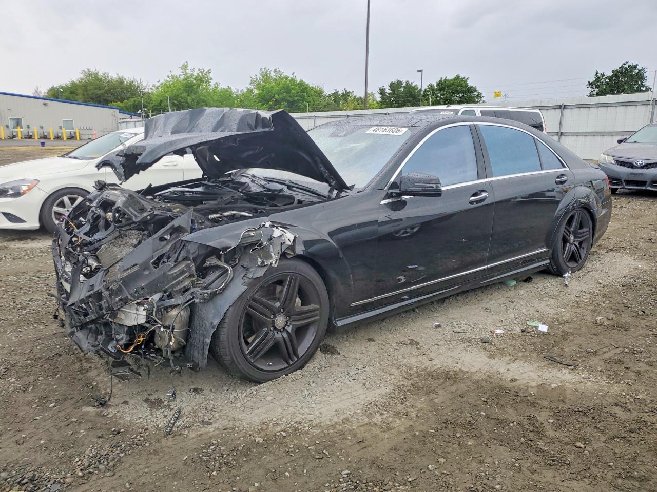 Salvage Mercedes-Benz S-Class Image