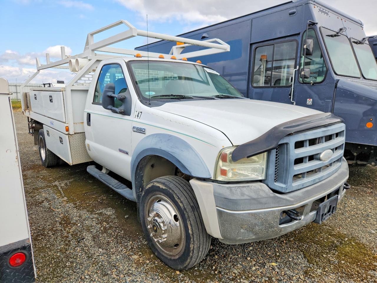 Ford F-550 Super Duty