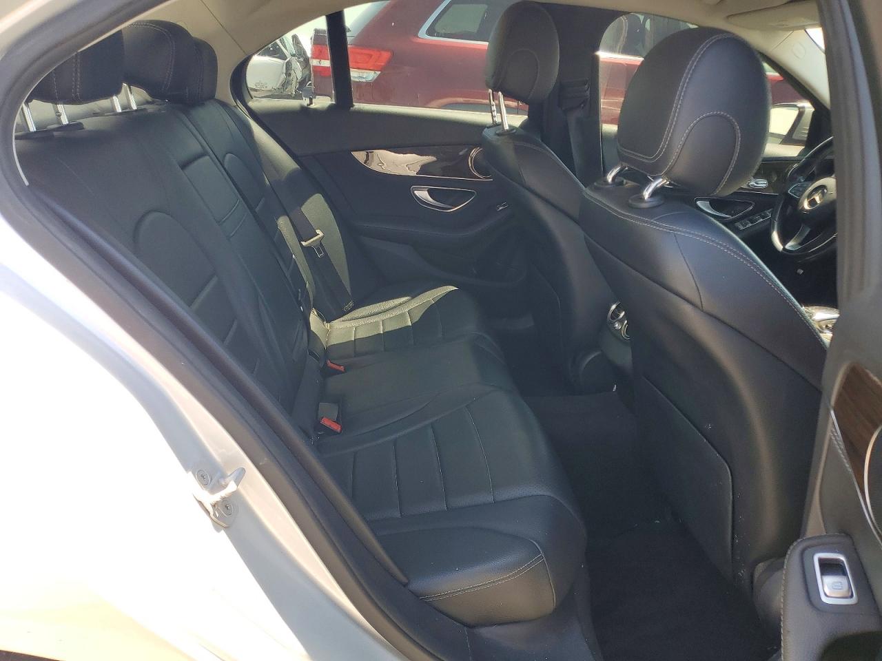 Mercedes-Benz C-Class 300