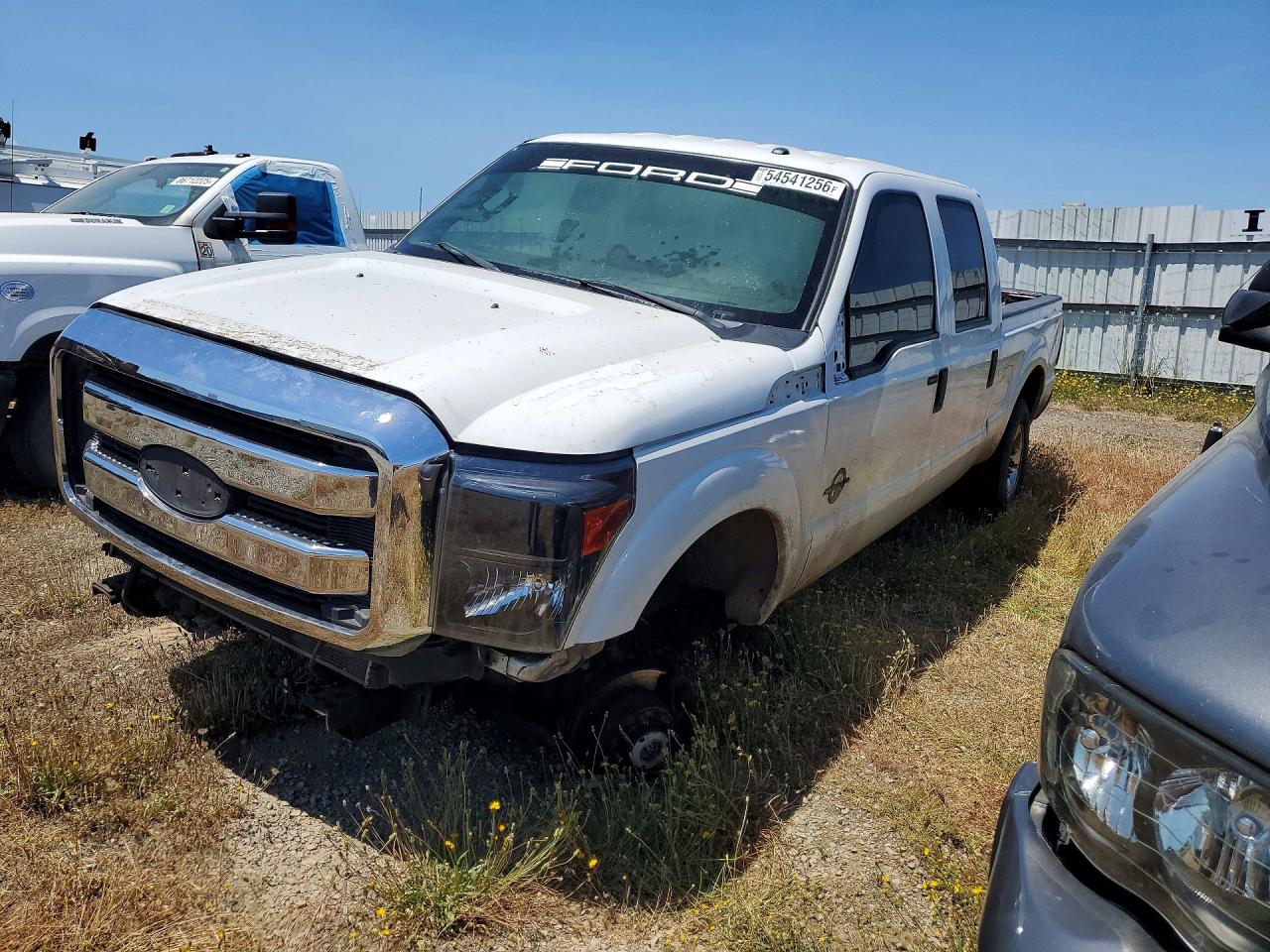 Salvage Ford F-350 Image