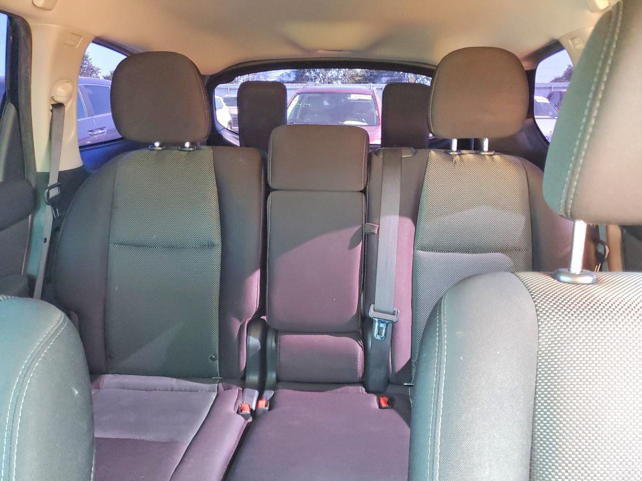 Nissan Pathfinder S