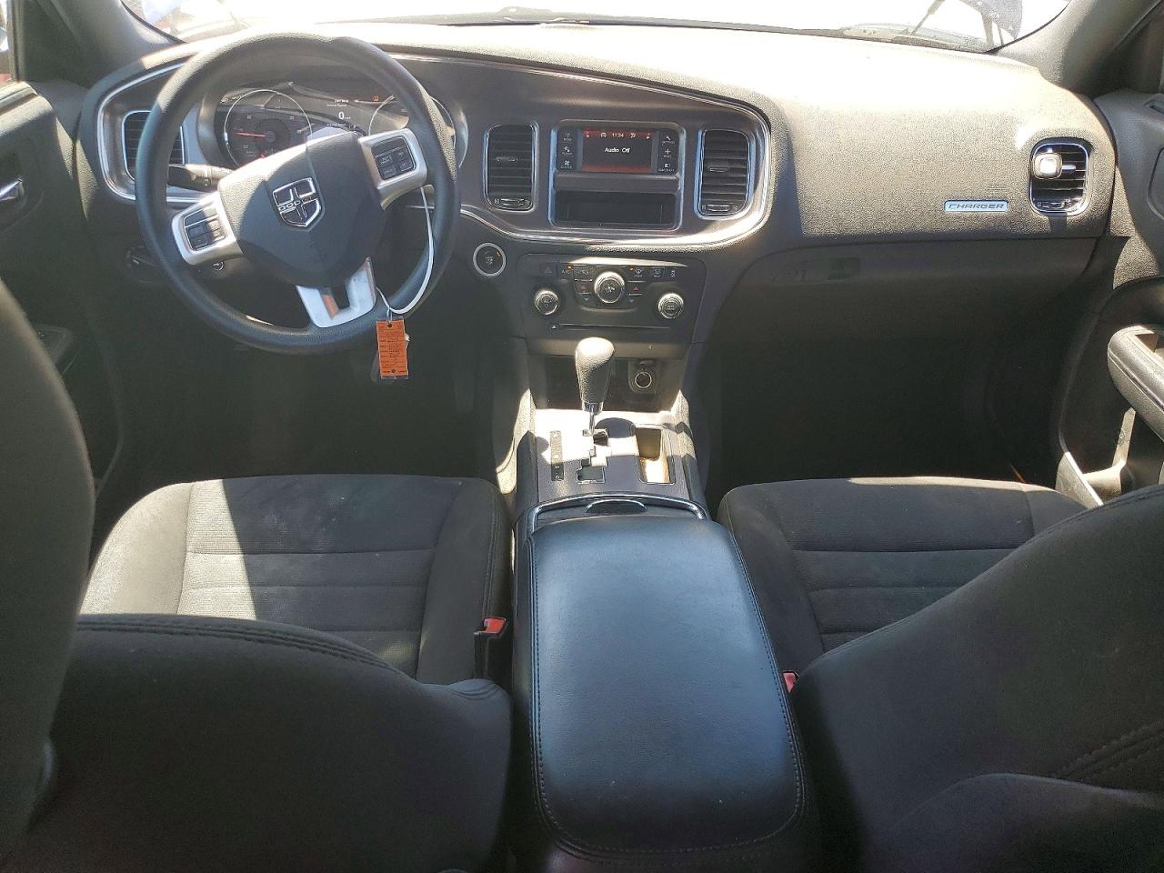 Dodge Charger Se