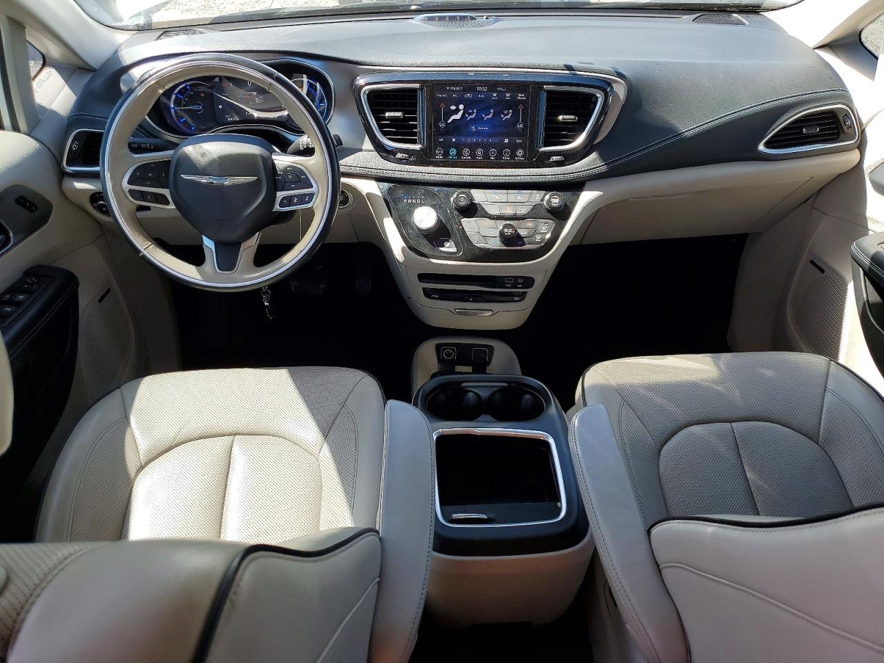 Chrysler Pacifica Hybrid Limited