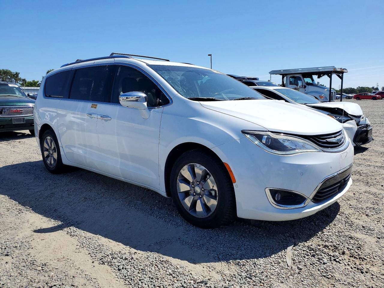 Chrysler Pacifica Hybrid Limited