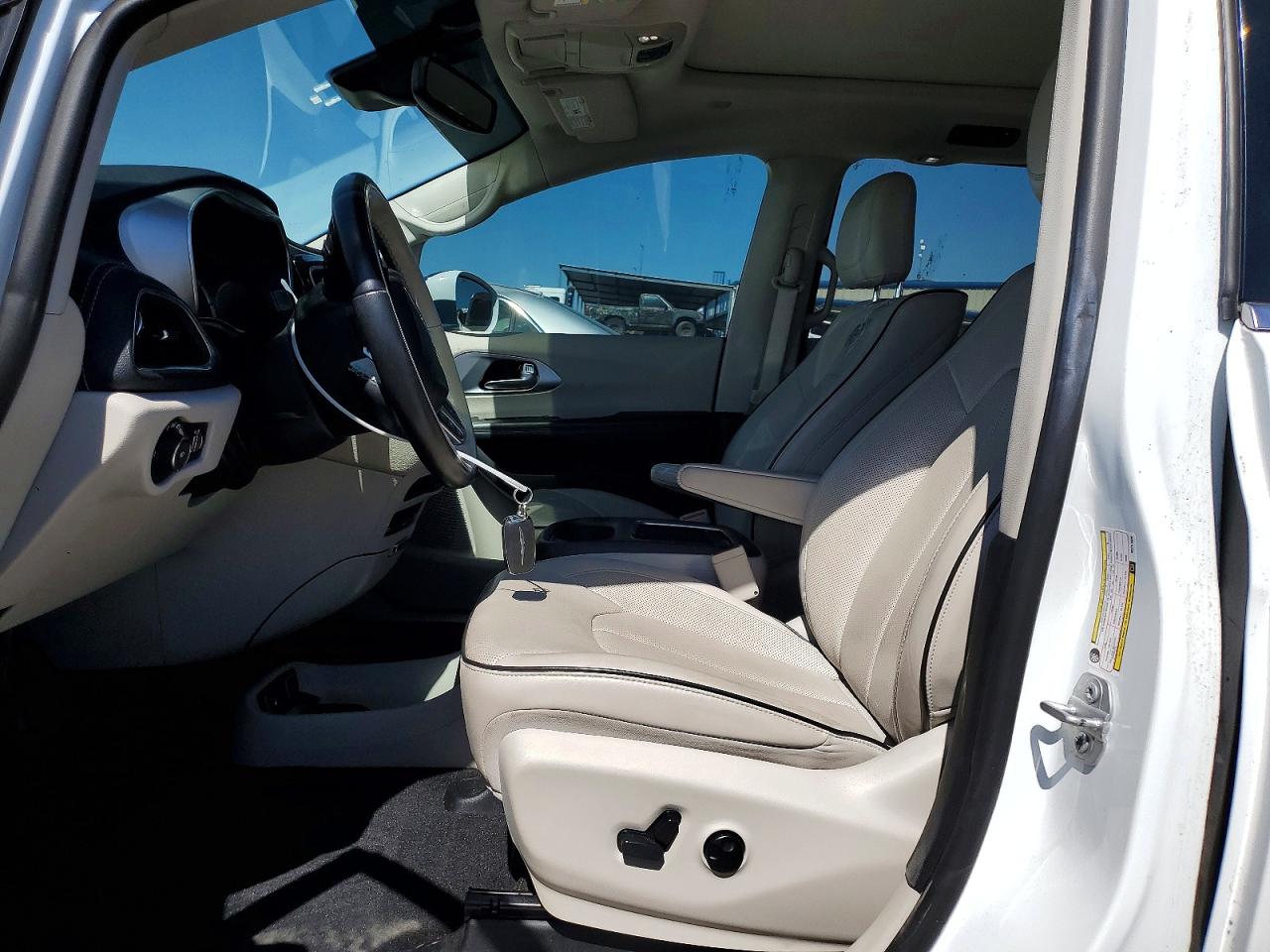Chrysler Pacifica Hybrid Limited