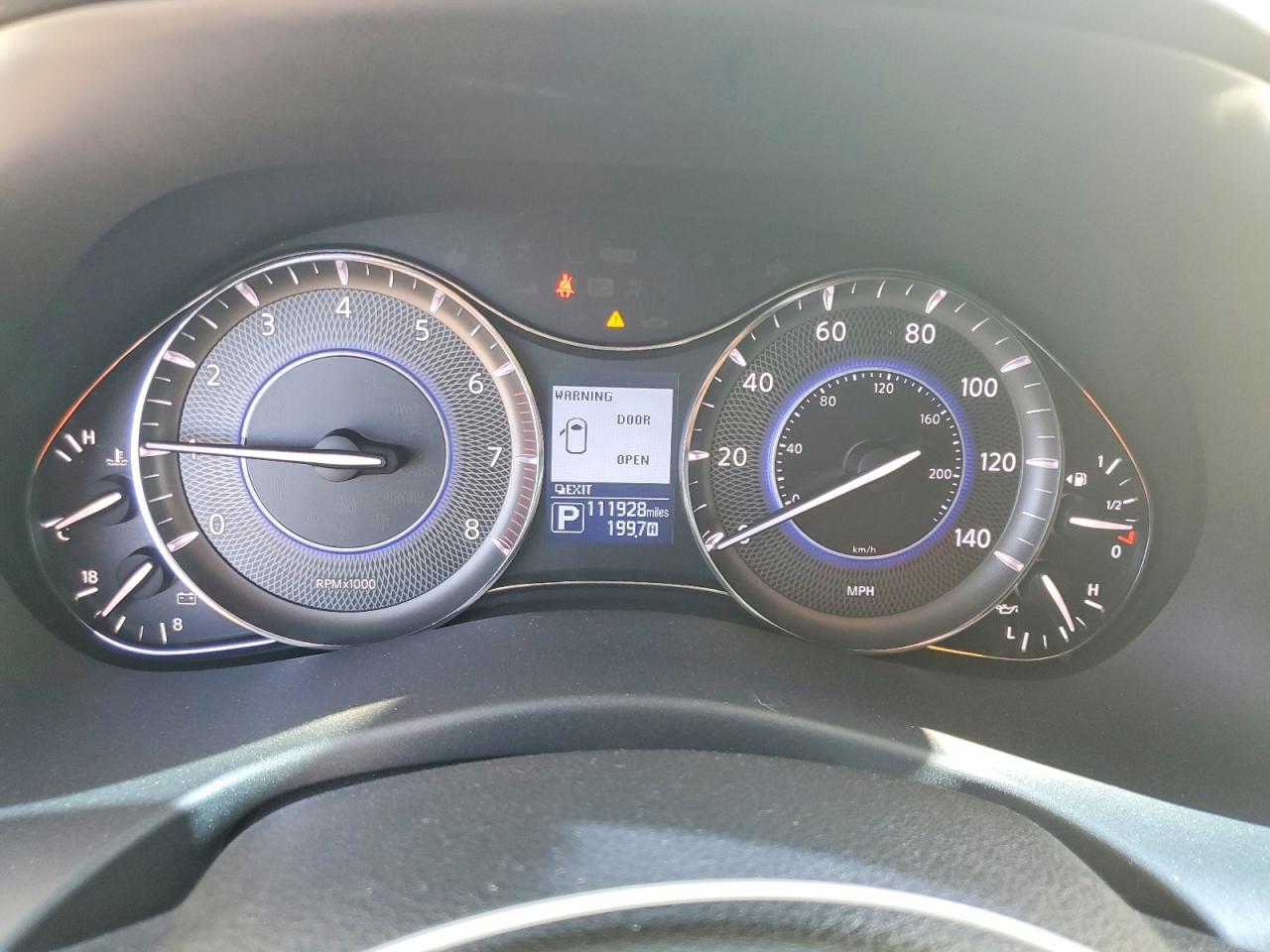 INFINITI Qx Base