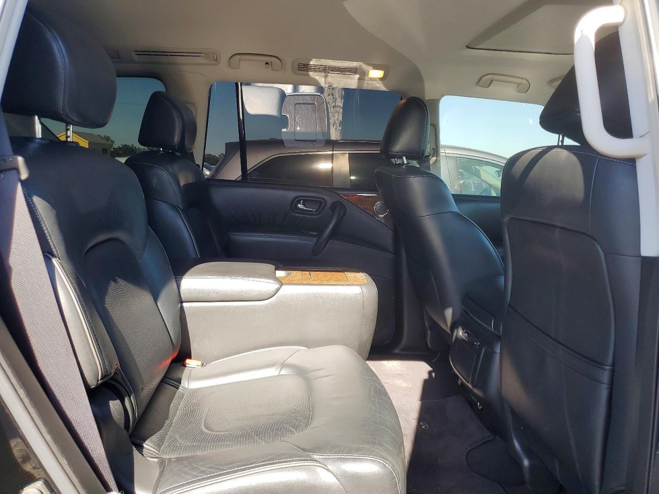 INFINITI Qx Base