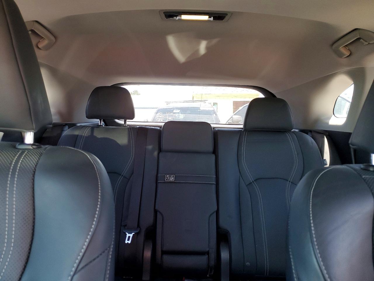 Lexus RX Base