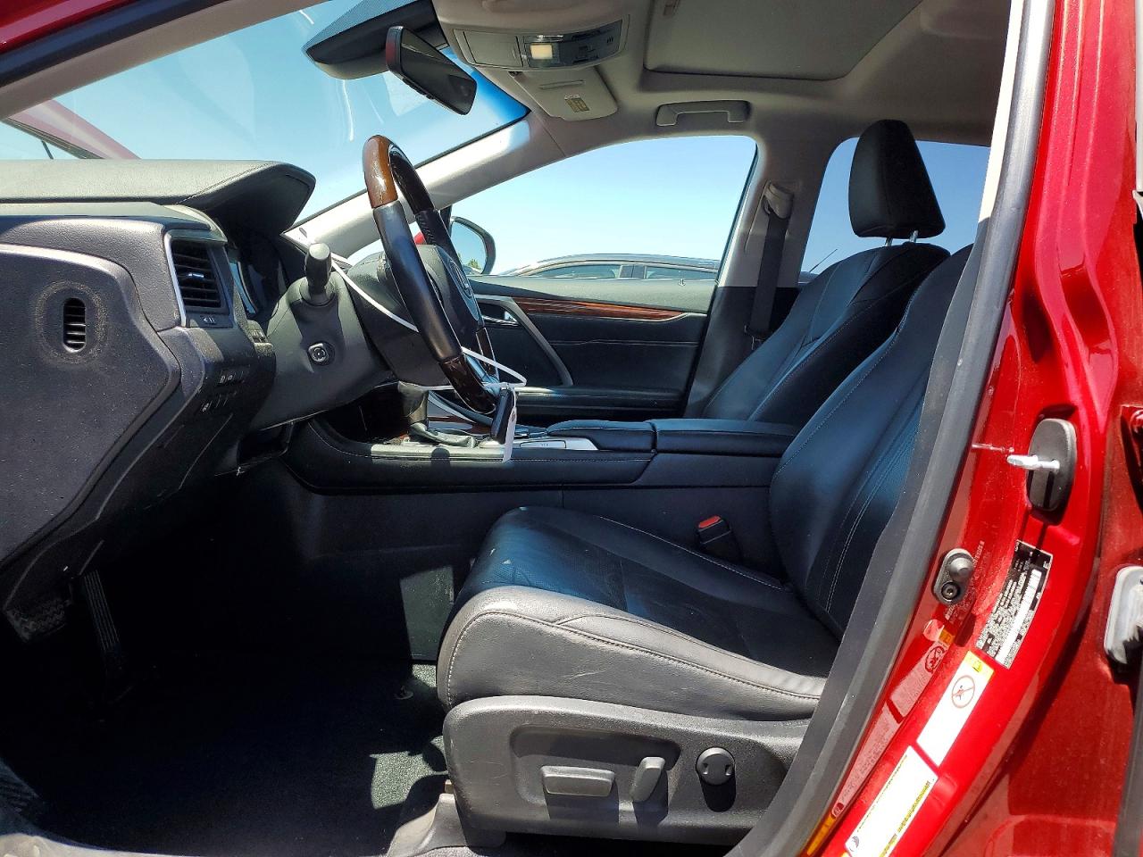 Lexus RX Base