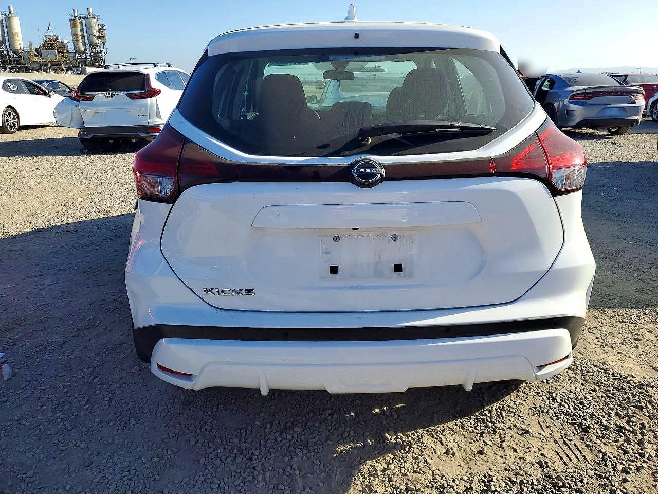 Nissan Kicks S
