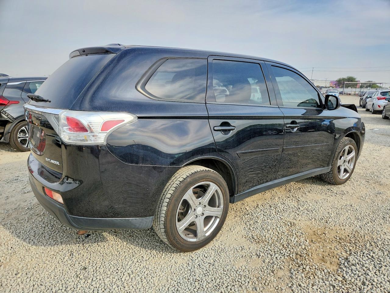 Mitsubishi Outlander Se
