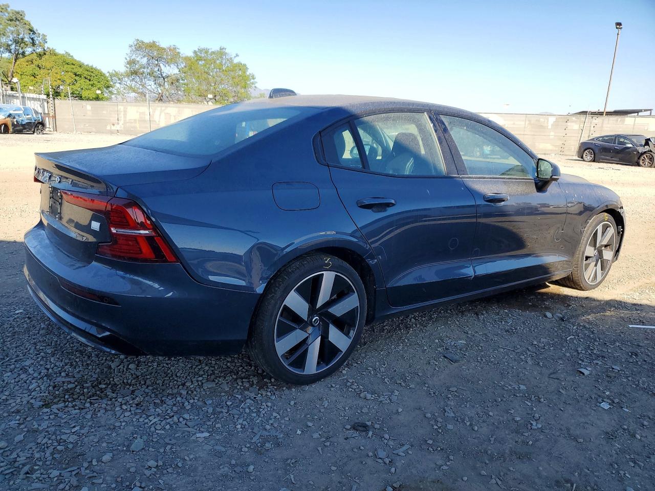 Volvo S60 Core