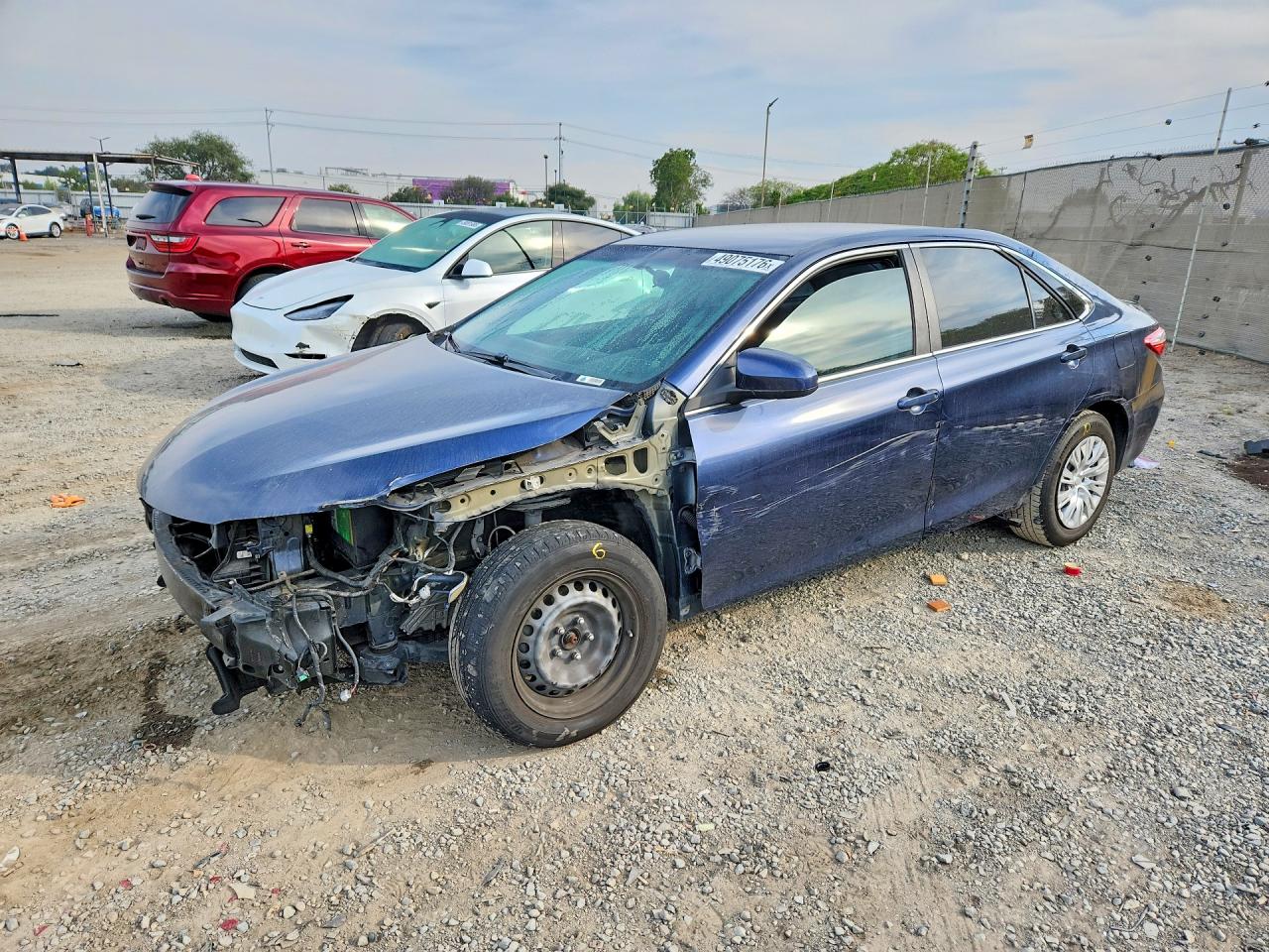 Salvage Toyota Camry Image