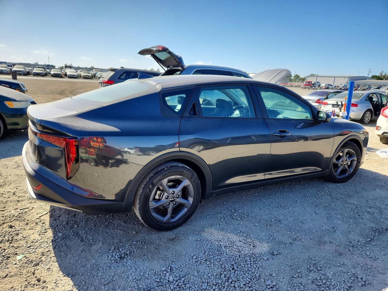 Kia K4 Lxs