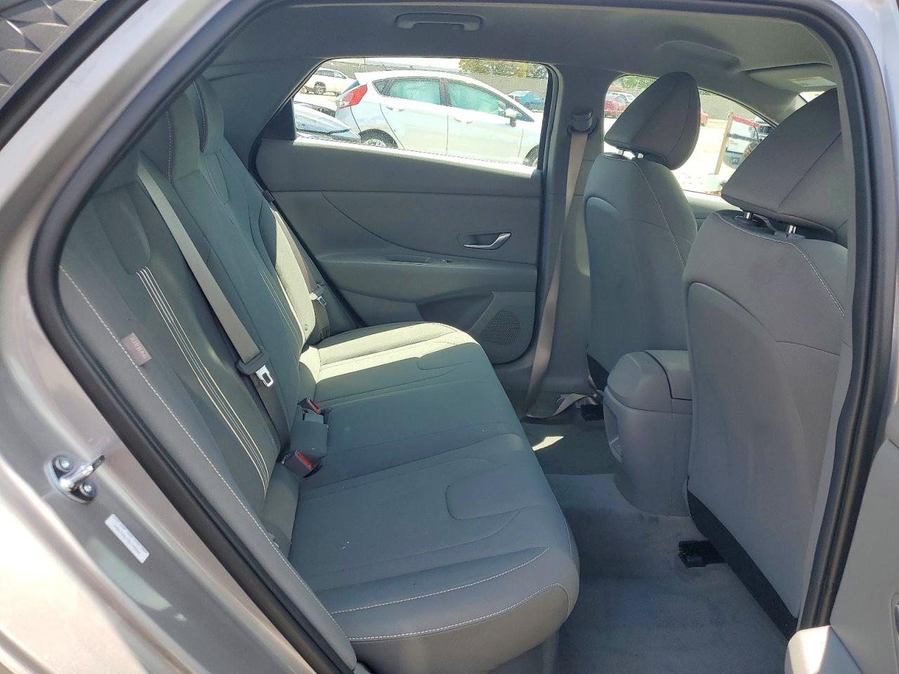 Hyundai ELANTRA Blue