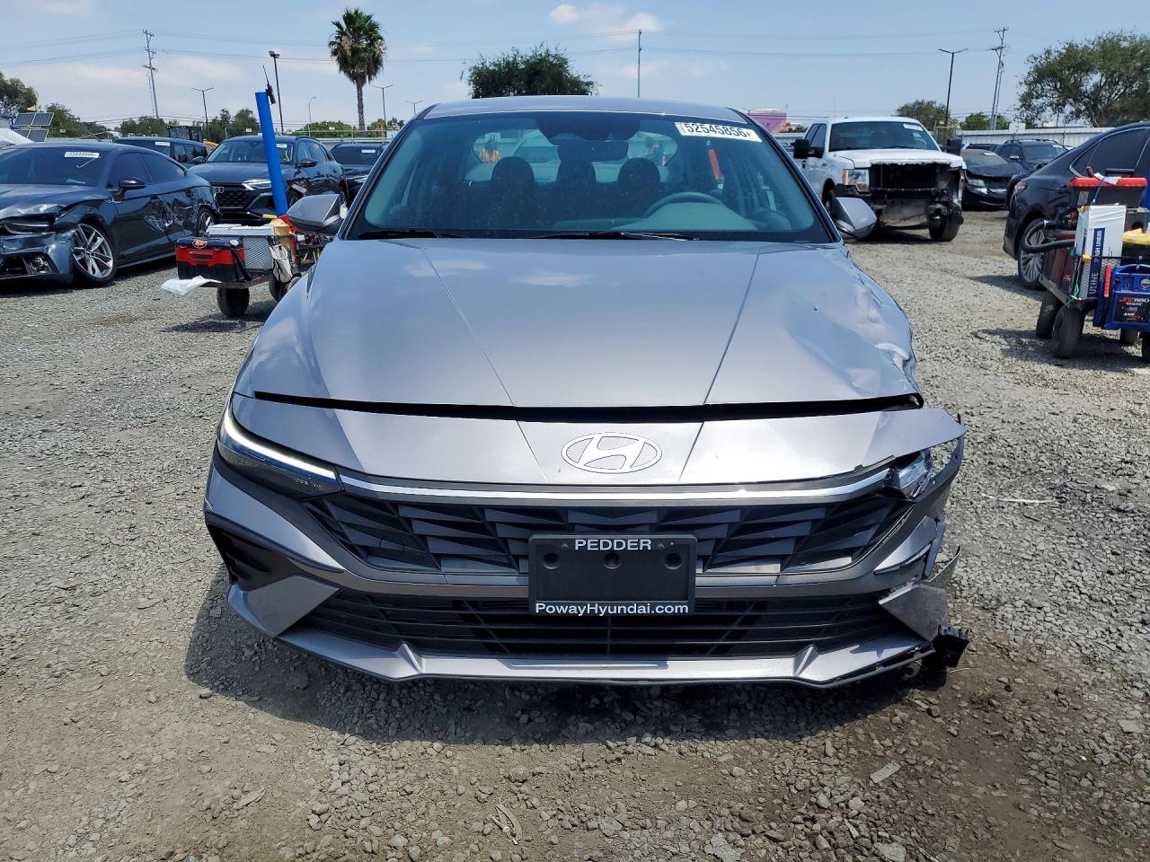Hyundai ELANTRA Blue