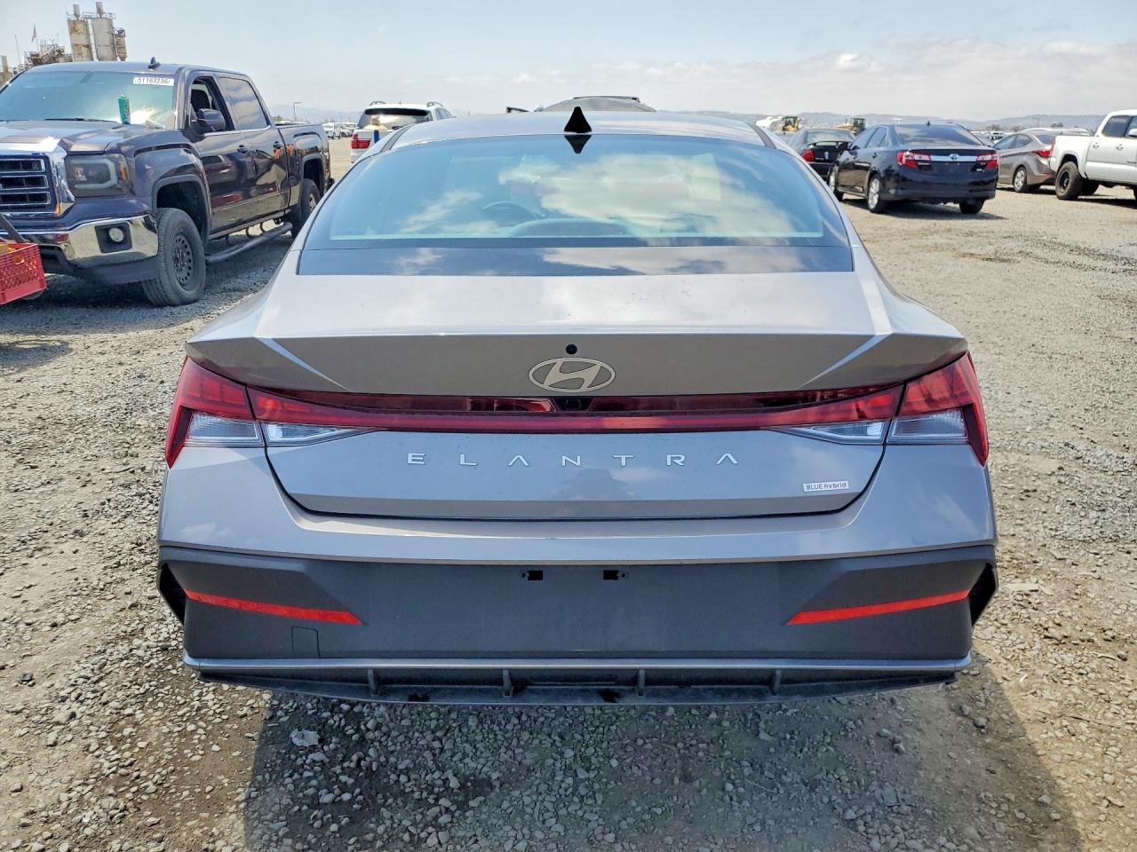 Hyundai ELANTRA Blue