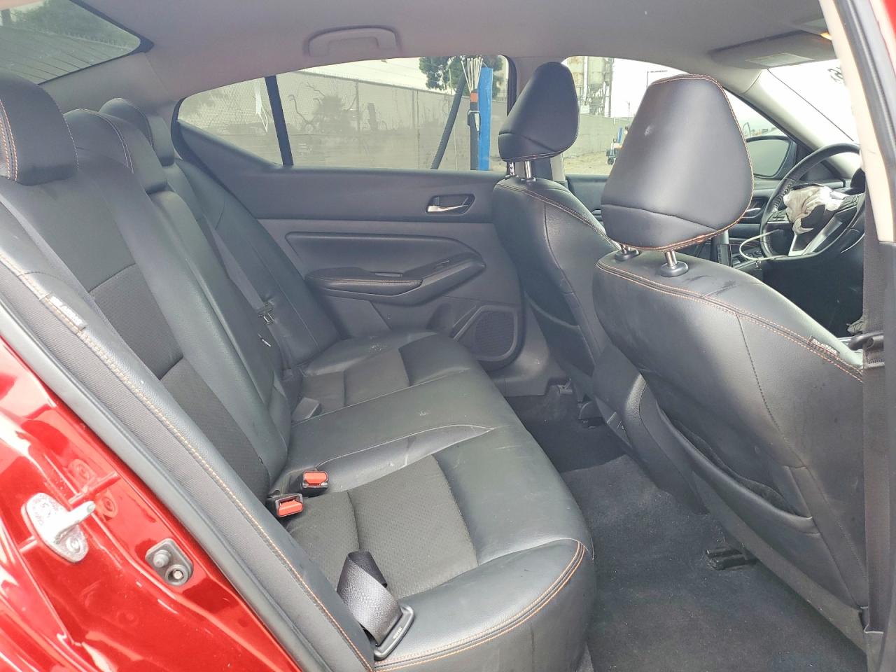 Nissan Altima Sr