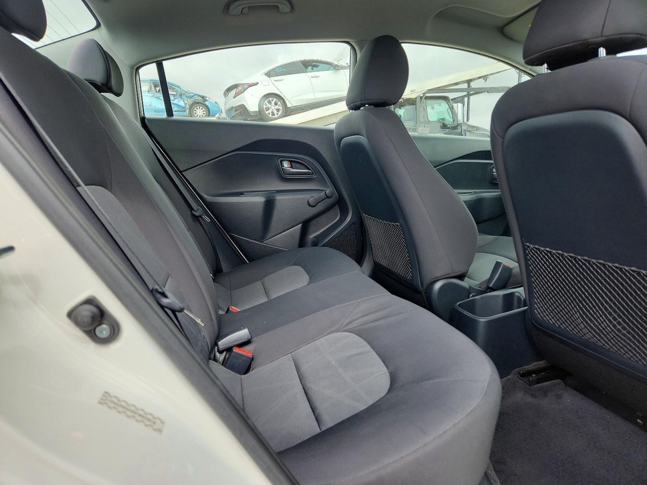 Kia Rio Lx